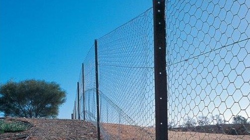 Dividing fence
